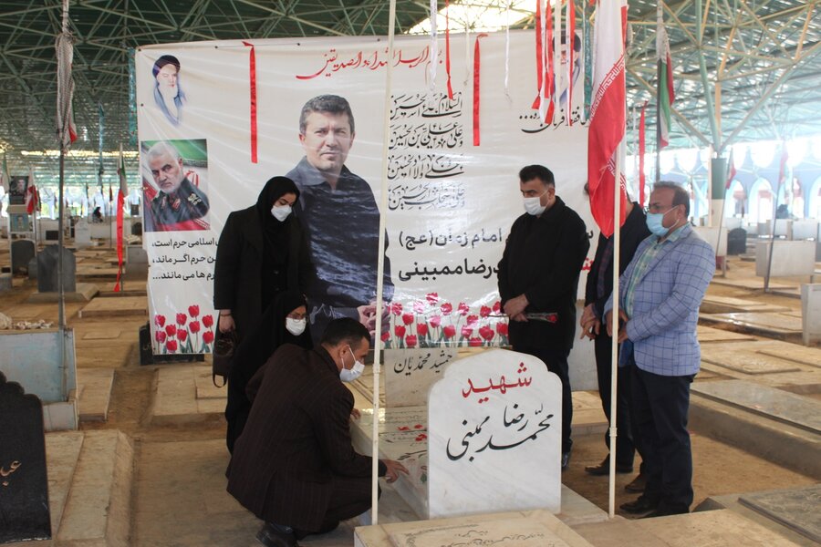 تجدید میثاق با شهدای انقلاب