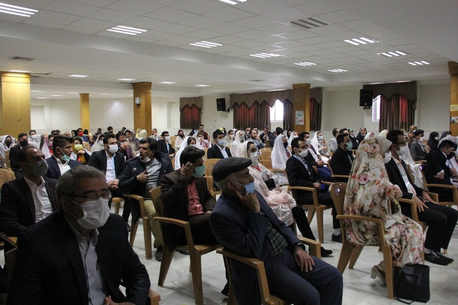 Wedding ceremony of 50 deaf couples in Isfahan