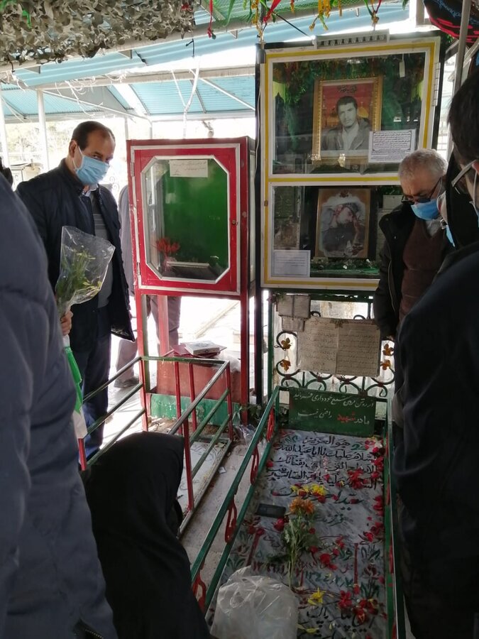 گزارش تصویری| غبار روبی مزار شهدا به مناسبت دهه مبارک فجر
