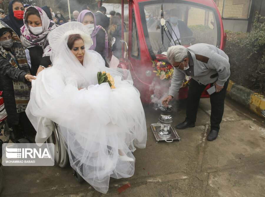 شهرری|گزارش تصویری| ازدواج فرهاد و عزیزه در آسایشگاه کهریزک