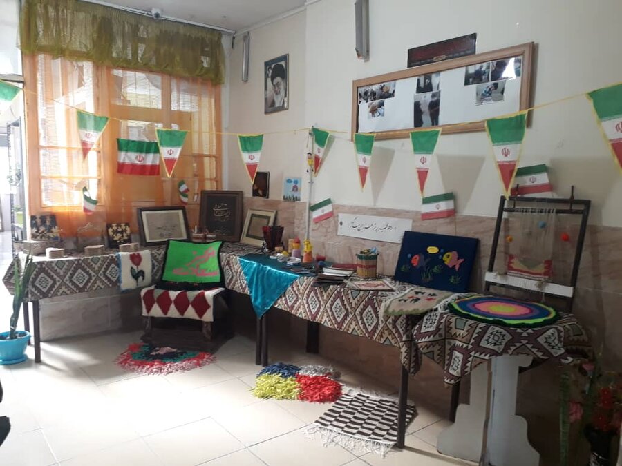 رباط‌کریم| برگزاری نمایشگاه در مرکز توانبخشی وحرفه آموزی سعادت 