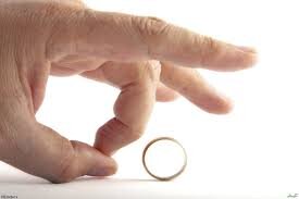 در رسانه | رتبه دوم طلاق در میانسالی