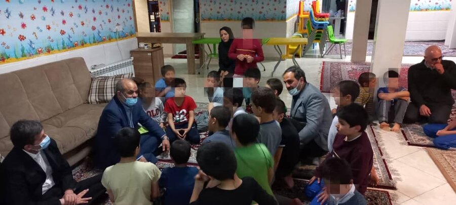 حضور وزیر کشور در جمع کودکان کار و خیابان مرکز بعثت