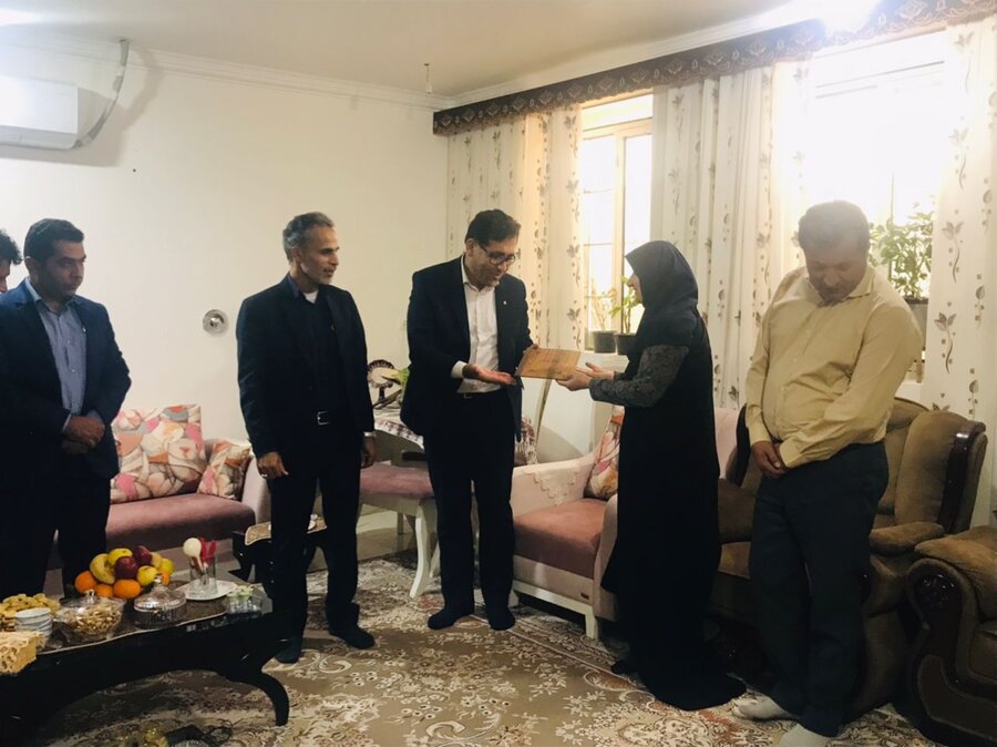 دیر|دیدار سرپرست اداره کل بهزیستی استان بوشهر با همکاران بازنشسته 
