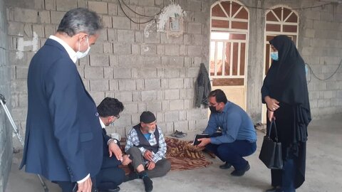 تنگستان|گزارش تصویری دیدار مدیرکل بهزیستی استان از خانواده تحت حمایت بهزیستی شهرستان تنگستان