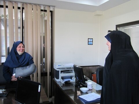 دیدار چهره به چهره سرپرست بهزیستی استان با کارکنان ستاد