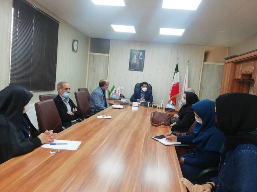 شهریار| برگزاری جلسه سه جانبه بهزیستی، کار و تامین اجتماعی
