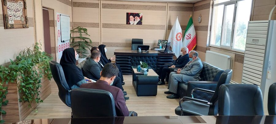 دیدار مدیرکل بهزیستی  با رئیس و دبیر خانه صنعت و معدن استان کرمانشاه 