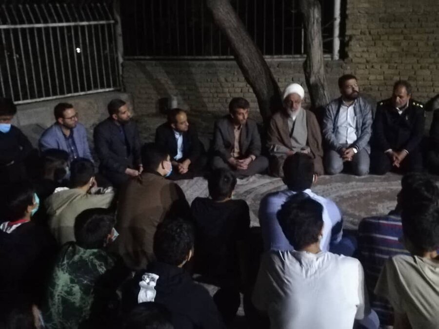 شمیرانات| برپایی ضیافت افطاری در مرکز شهید فیاض بخش لواسان