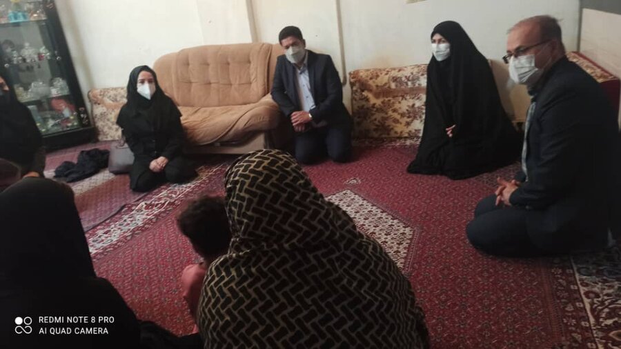 دیدار مدیرکل بهزیستی استان کرمانشاه با خانواه های نیازمند
