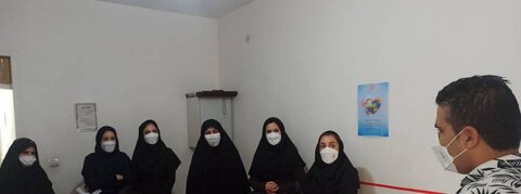 ورک شاپ مدال هنری برای کودکان اتیسم در کرمانشاه برگزار شد