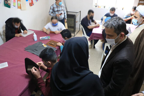 بازدید سرپرست بهزیستی استان گیلان از نمایشگاه کارگاه تولیدی حمایتی معلولین کاویان لنگرود
