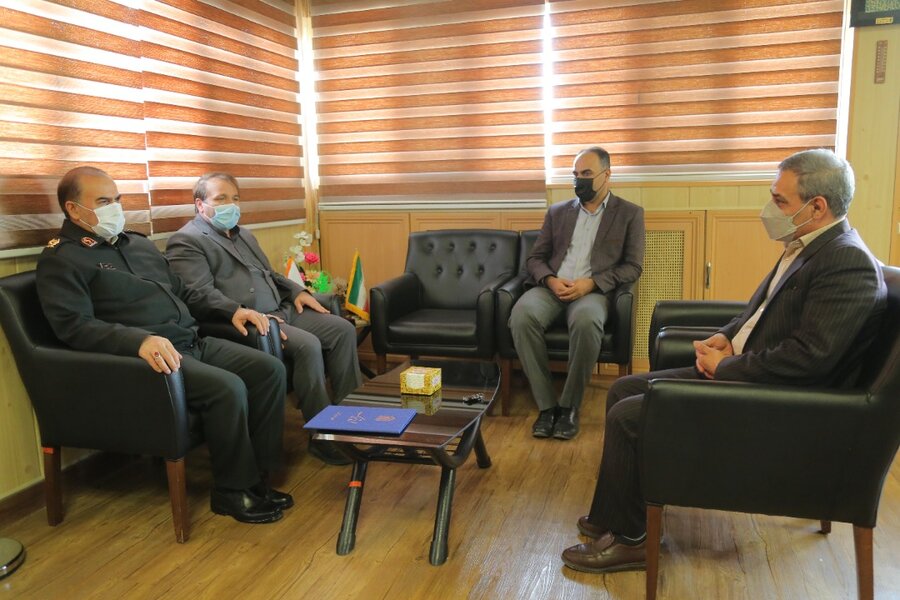 نشست هم اندیشی سرپرست بهزیستی، فرماندهی نیروی انتظامی و دبیر شورای مبارزه با مواد مخدر کردستان