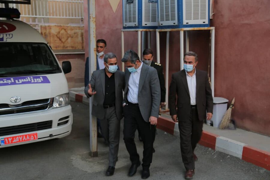 بازدید نماینده مجلس از خانه سلامت و خط تلفن اورژانس اجتماعی کردستان