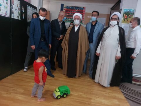 گزارش تصویری | شاهرود| بازدید امام جمعه و فرماندار از خانه های نگهداری فرزندان