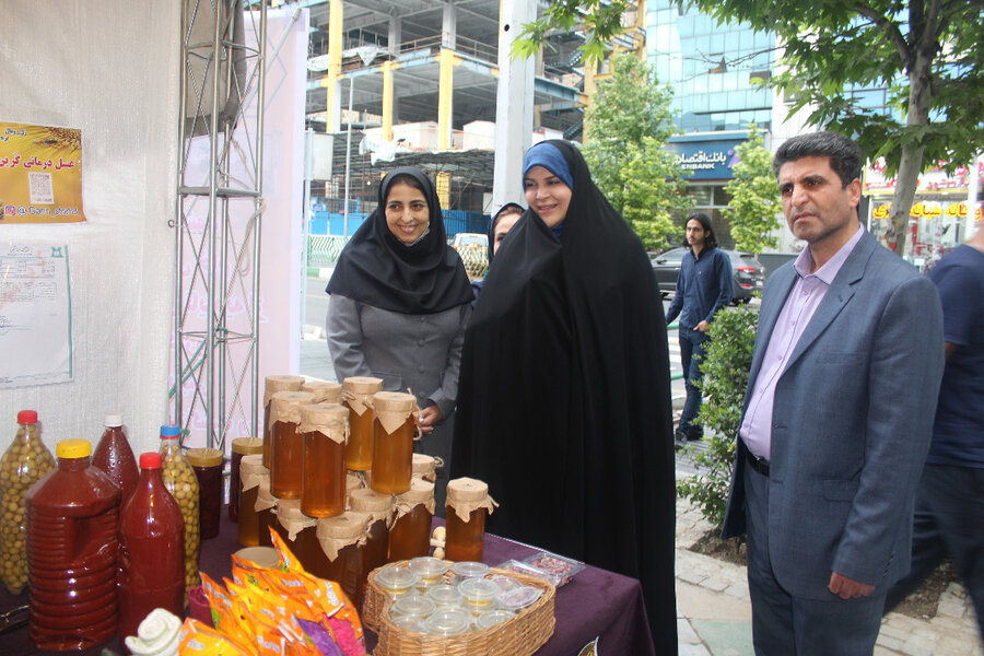حضور سرپرست بهزیستی استان تهران در جمع خیران
