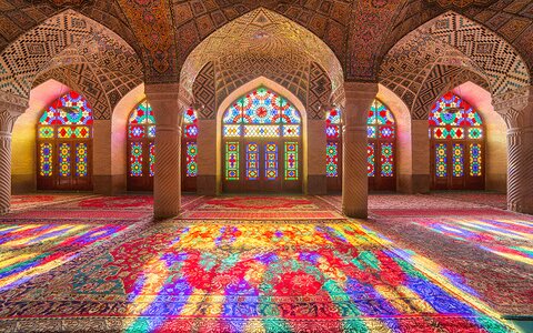 پانزدهم اردیبهشت ماه روز شیراز، شهر فرهنگ، ادب و هنر گرامی باد