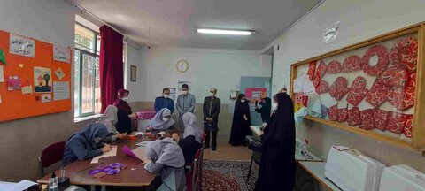 گزارش تصویری | دیدار و بازدید سرپرست بهزیستی استان با آموزگاران و مدرسه استنثنایی آموزش پرورش در شهرستان سمنان