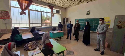 گزارش تصویری | دیدار و بازدید سرپرست بهزیستی استان با آموزگاران و مدرسه استنثنایی آموزش پرورش در شهرستان سمنان