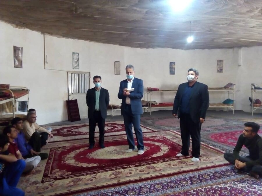 فیروزکوه| بازدید سرزده دادستان از مرکز اقامتی ترک اعتیاد