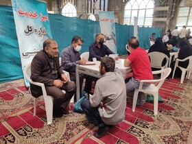 حضور سرپرست بهزیستی خوزستان در میز خدمت مصلای اهواز