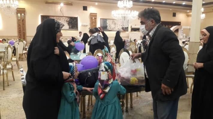 اسلامشهر| برپایی جشن فرزندان؛ سرمایه های زندگی و تجلیل از ۱۱۰ مادر الگوی فرزندآوری