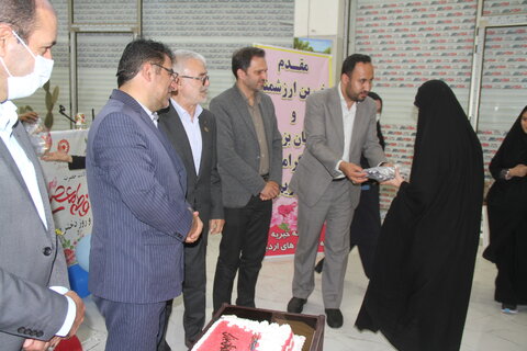 برگزاری آیین جشن و سرور در خانه شکوفه های اردبیل