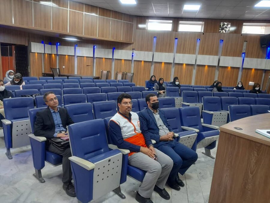 شهریار| برگزاری کارگاه آموزشی و مانور زلزله ویژه مدیران مراکز توانبخشی غیردولتی تحت نظارت بهزیستی