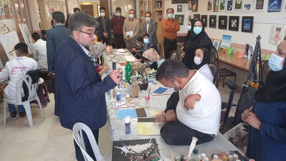 بازدید معاون توانبخشی کشور از مجتمع رعد کرمان