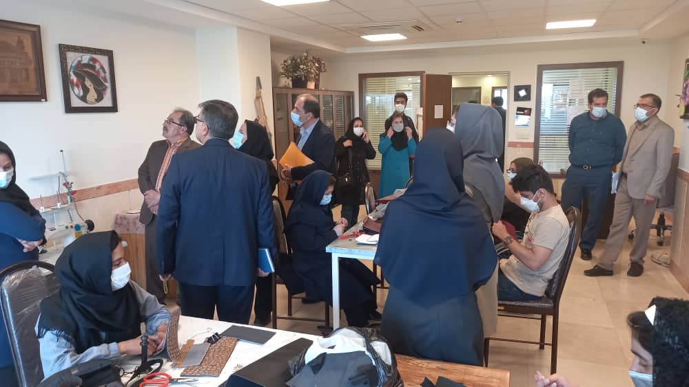 بازدید معاون توانبخشی کشور از مجتمع رعد کرمان