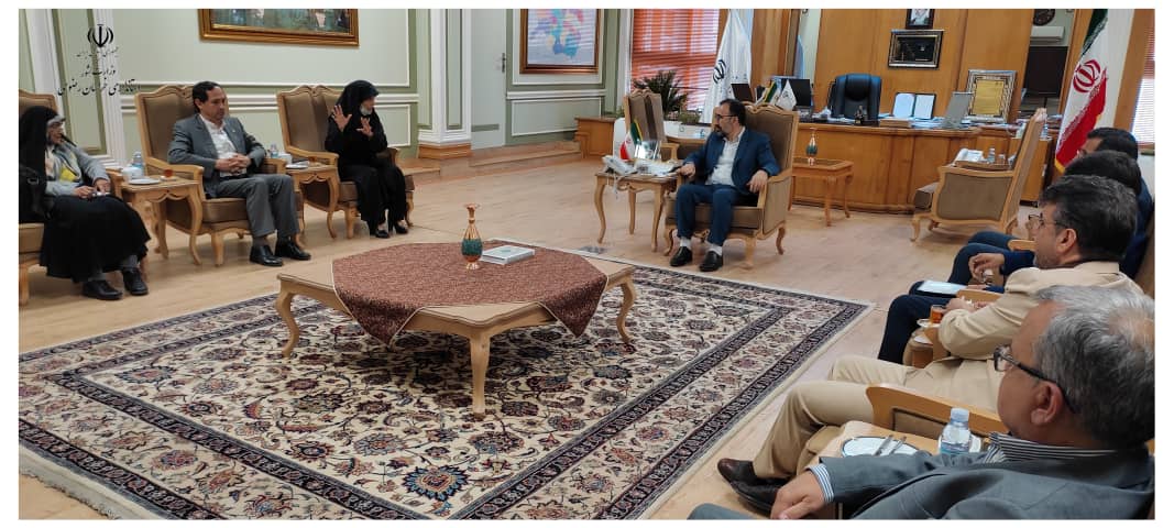 نشست هماهنگی مقامات پیشگیری و درمان اعتیاد سازمان بهزیستی با استاندار و اعضای شورای هماهنگی مبارزه با مواد مخدر خراسان رضوی