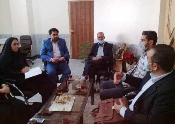 دهاقان| جلسه توجیهی گروههای خرد مالی و بانکداری پیوندی برگزار شد