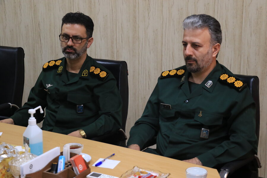 دیدار مسئول بسیج ادارات و کارمندان سپاه قدس گیلان با سرپرست بهزیستی گیلان دیدار مسئول بسیج ادارات و کارمندان سپاه قدس گیلان با سرپرست بهزیستی گیلان