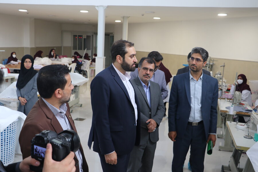 بازدید معاون توسعه کارآفرینی و اشتغال وزارت تعاون کار و رفاه اجتماعی از مرکز خیریه مینو