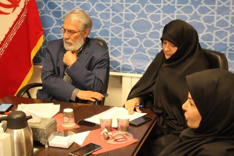 گزارش تصویری| نشست خبری مدیرکل بهزیستی استان البرز به مناسبت گرامیداشت هفته مبارزه با مواد مخدر