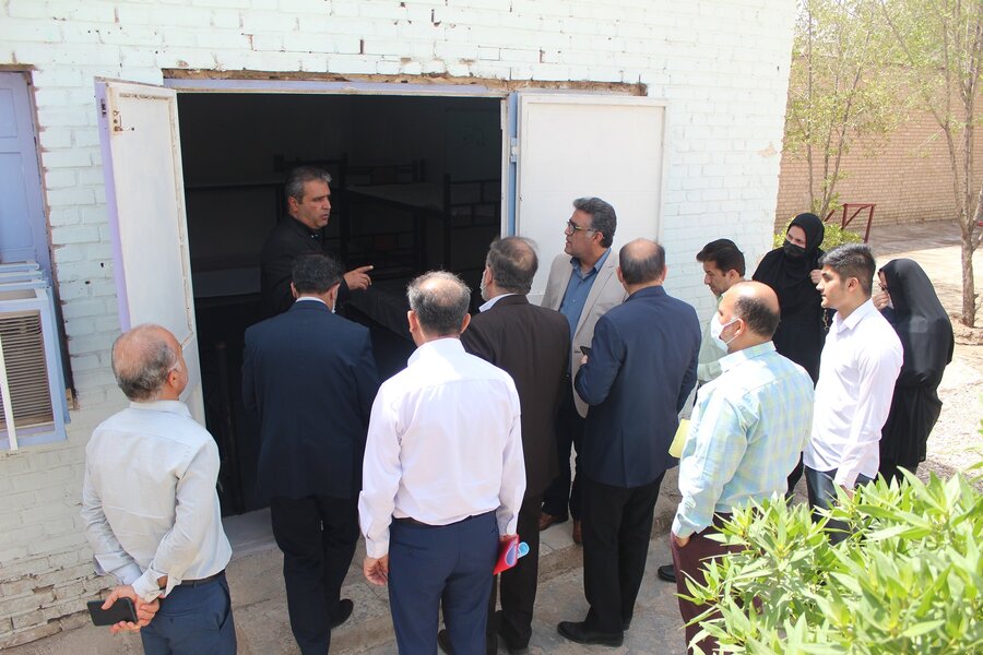 بازدید از مرکز اقامتی ترک اعتیاد