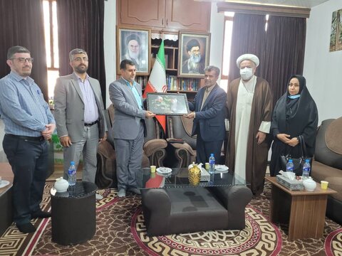 سرپرست بهزیستی خوزستان با فرماندار شهرستان کارون دیدار کرد