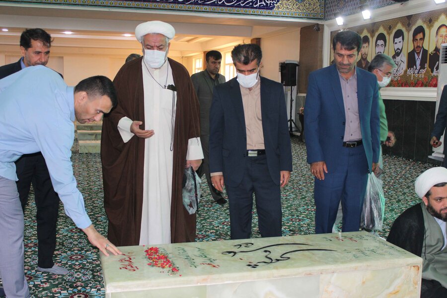 گزارش تصویری| حضور سرپرست و کارکنان بهزیستی خوزستان در آئین بزرگداشت شهدای هفتم تیر