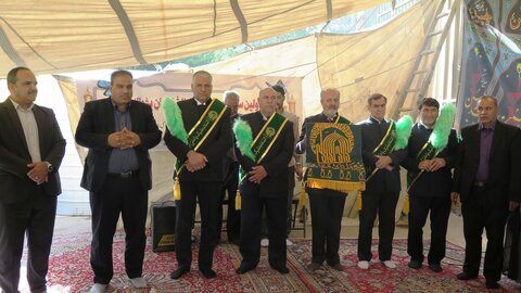گزارش تصویری| آئین چاووشی خوانی و مراسم بدرقه اعضای کانون ناشنوایان اصفهان در سفر به عتبات عالیات
