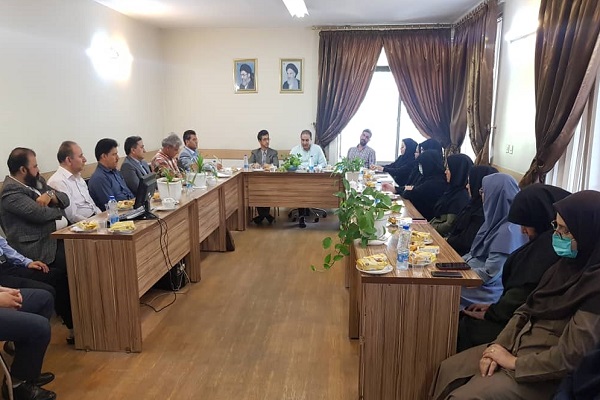 امیری: تمام تلاش خود را بر رضایتمندی جامعه هدف متمرکز میکنیم