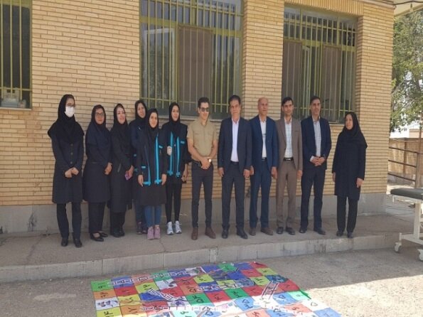 شاهین شهر و میمه |برگزاری اردوی جهادی در شهر میمه با ارائه خدمات حوزه پیشگیری بهزیستی