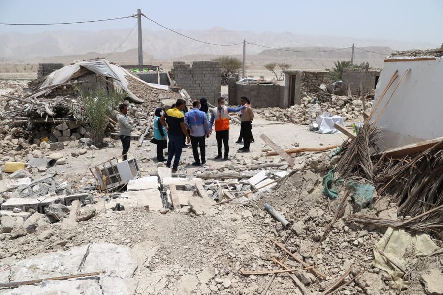 حضور مدیر کل مدیریت بحران سازمان بهزیستی کشور در مناطق زلزله زده