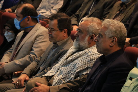 مراسم گرامیداشت شهادت شهیدان انصاری و نورانی و 257 شهید کارمند استان گیلان برگزار شد.