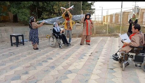 گزارش تصویری |راهیابی نمایش خیابانی روز تولد من به بخش نهایی جشنواره تئاتر معلولین زاگرس کرمانشاه