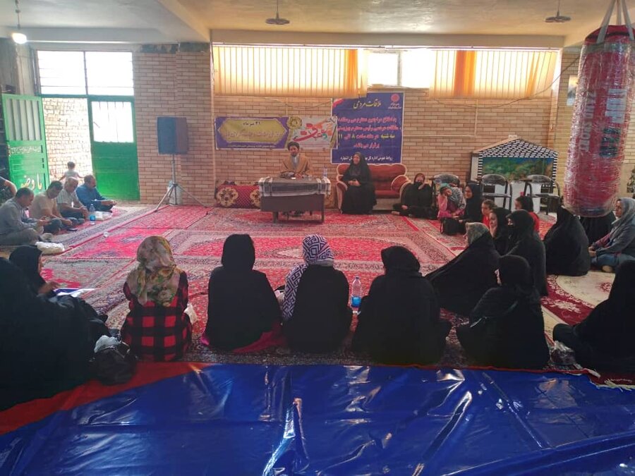 اشتهارد | برگزاری دوره آموزشی با موضوع فرهنگ نبوی و علوی در ترویج حجاب و عفاف
