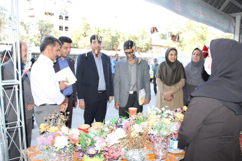 گزارش تصویری ا افتتاحیه نمایشگاه دستاوردهای مددجویان بهزیستی استان مرکزی