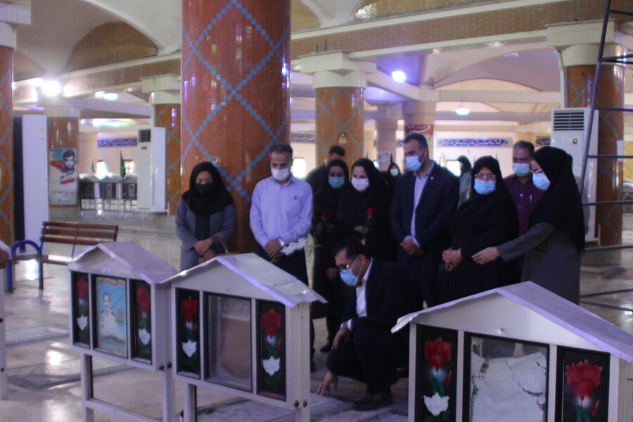 تجدید میثاق مدیرکل و کارکنان بهزیستی استان بوشهر با شهیدان