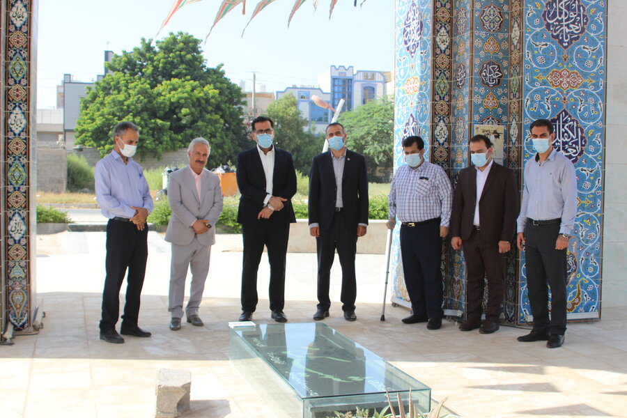 تجدید میثاق مدیرکل و کارکنان بهزیستی استان بوشهر با شهیدان
