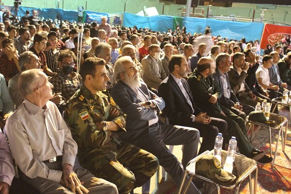 شهرضا| حمایت از معلولین در جشن بزرگ به وقت عاشقی