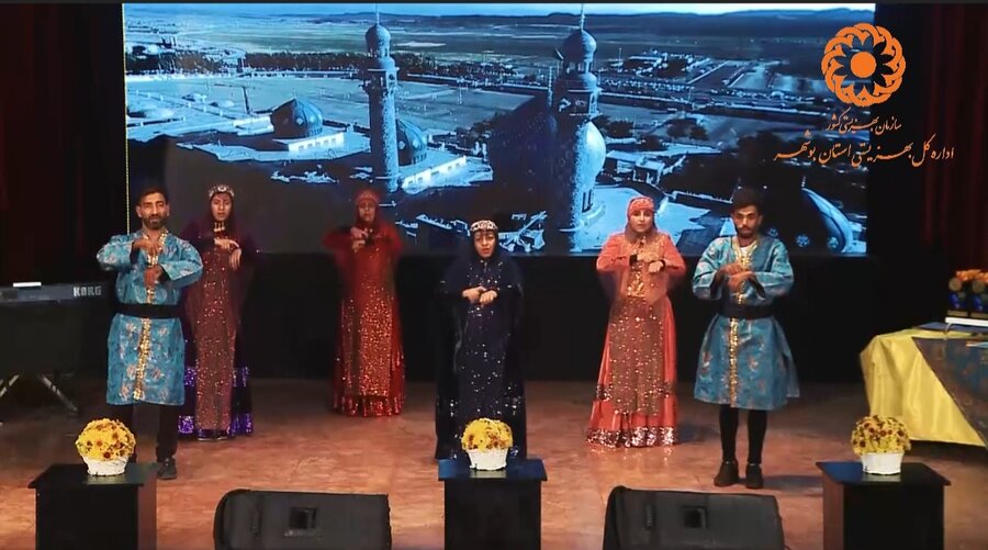 ببینیم | اجرای سرود سلام فرمانده توسط گروه سرود ناشنوایان بهزیستی استان بوشهر
